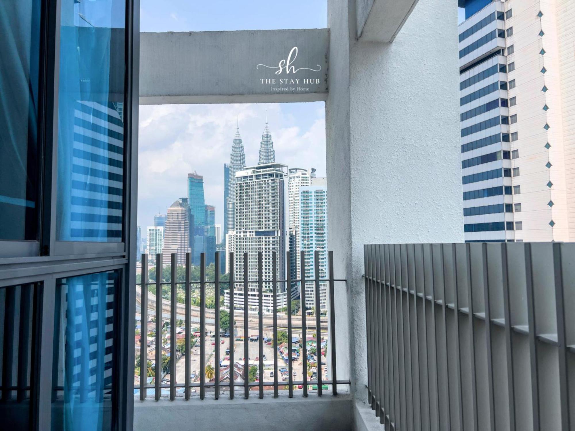 The Luxe Klcc View Sky Pool Kuala Lumpur Exterior foto